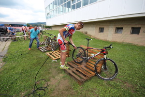 Pchovsk MTB maratn 2015 - Juraj Raek a Lenka Rakov